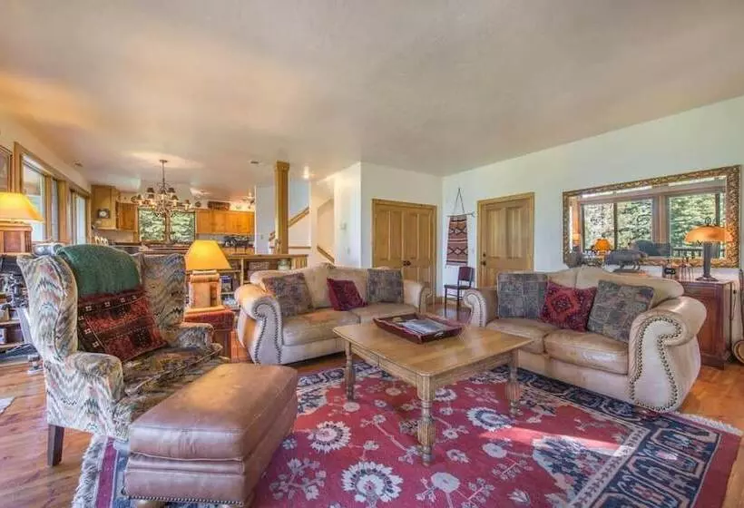 Ellis Peak By Avantstay Beautiful Mckinney Cabin W/ Filtered Lake Views