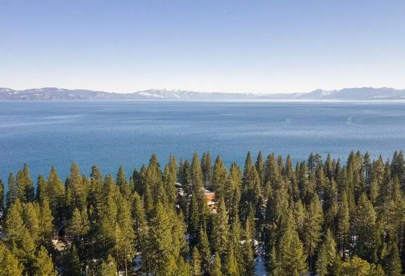 Henderson By Avantstay Lake View! Walk To Beach, Garwoods & More!