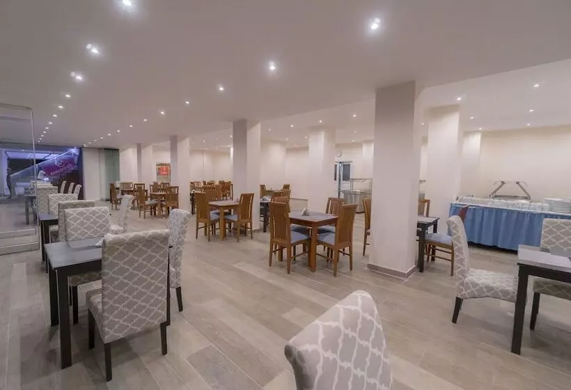 Hotelli Corfu Maris Bellos