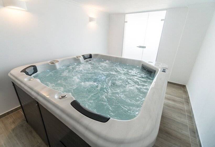 Отель Corfu Maris Bellos