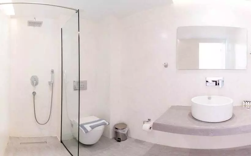 Hotelli Corfu Maris Bellos