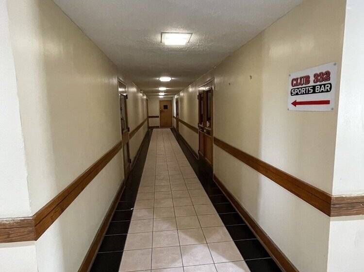 Отель Deluxe Studios