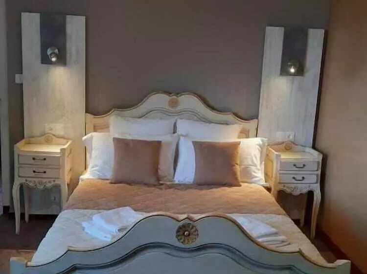 ホテル Le Manoir De La Barbacane