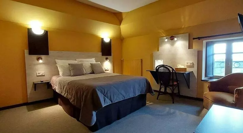 ホテル Le Manoir De La Barbacane