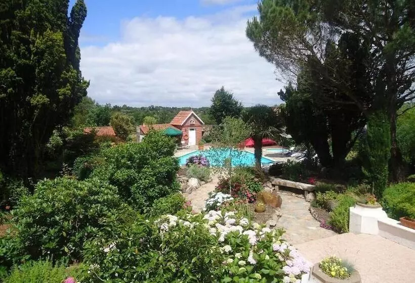 ホテル Le Manoir De La Barbacane