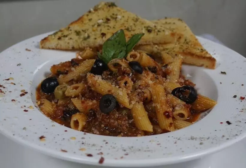 ホテル Ramada Encore By Wyndham Siliguri Sevoke Road