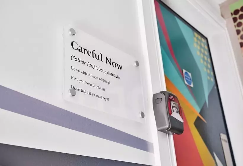 Majatalo Forty Four North