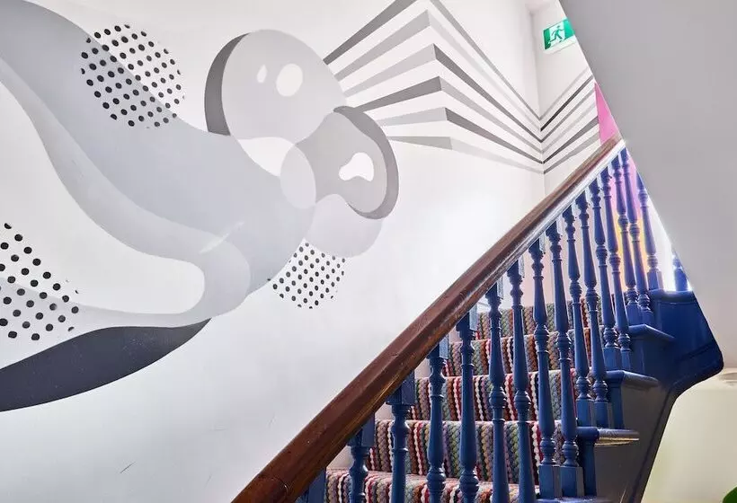 Majatalo Forty Four North