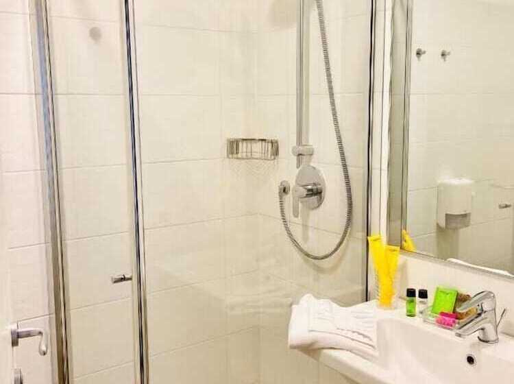 پانسیون Verona Enjoy