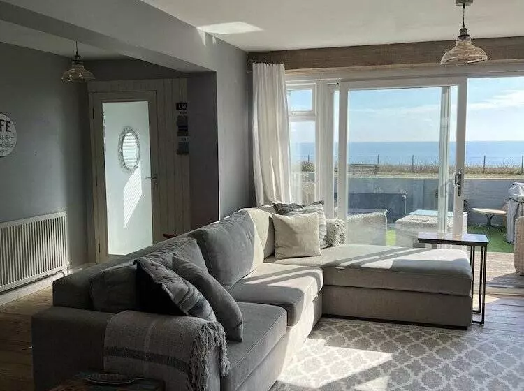 Sea Facing 2bd Terraced Home  Peacehaven