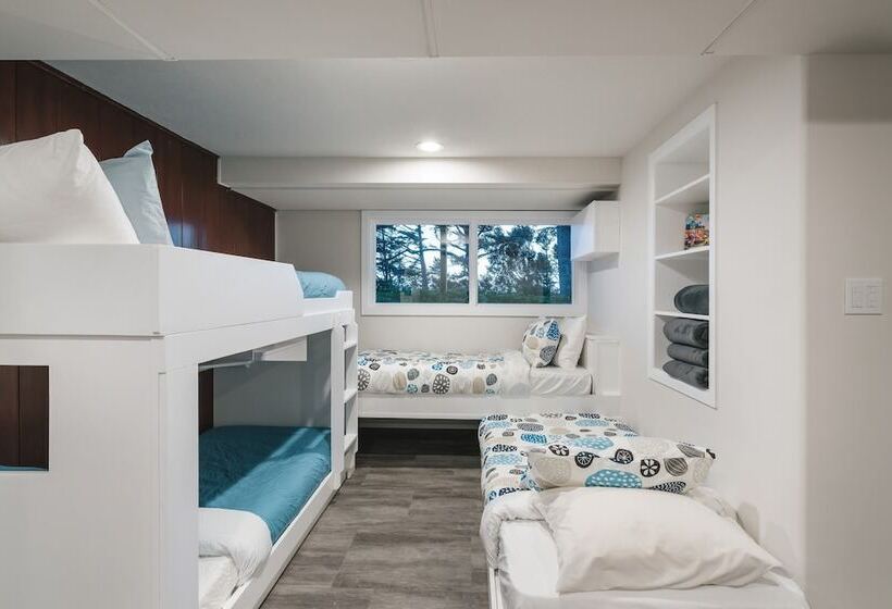 The Purcell House By Avantstay Surrounded In Lush Greenery W/ Large Yard & Ocean Views