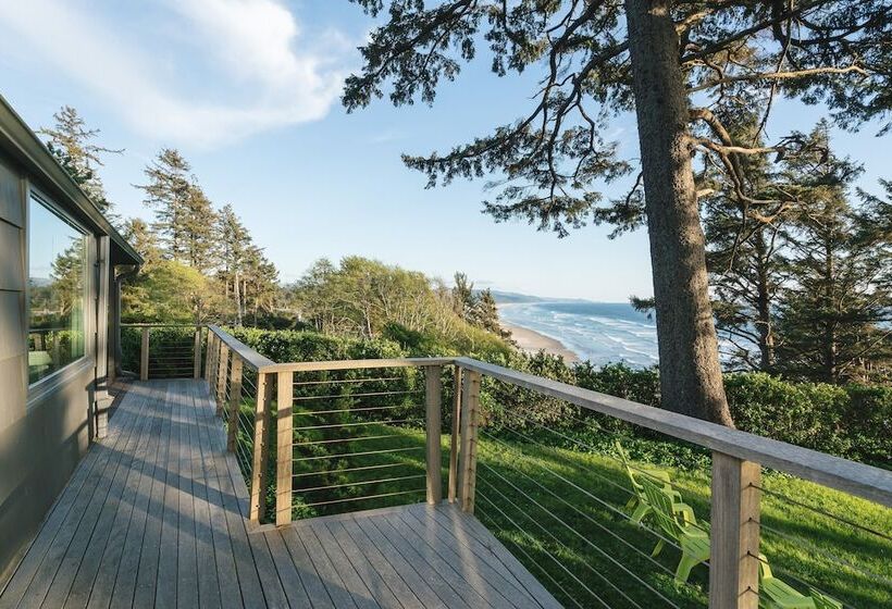 The Purcell House By Avantstay Surrounded In Lush Greenery W/ Large Yard & Ocean Views