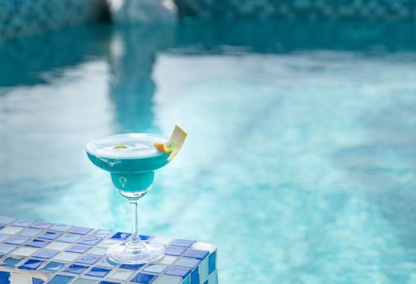 The Sail Hotel   My Khe Beach