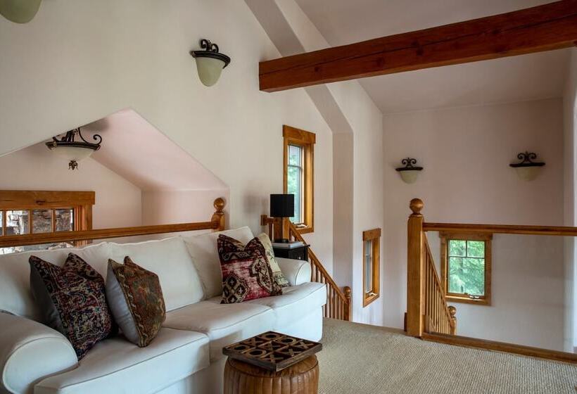 Zendo By Avantstay Serene Mountain Abode W/ Hot Tub & Views