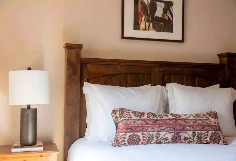 Zendo By Avantstay Serene Mountain Abode W/ Hot Tub & Views