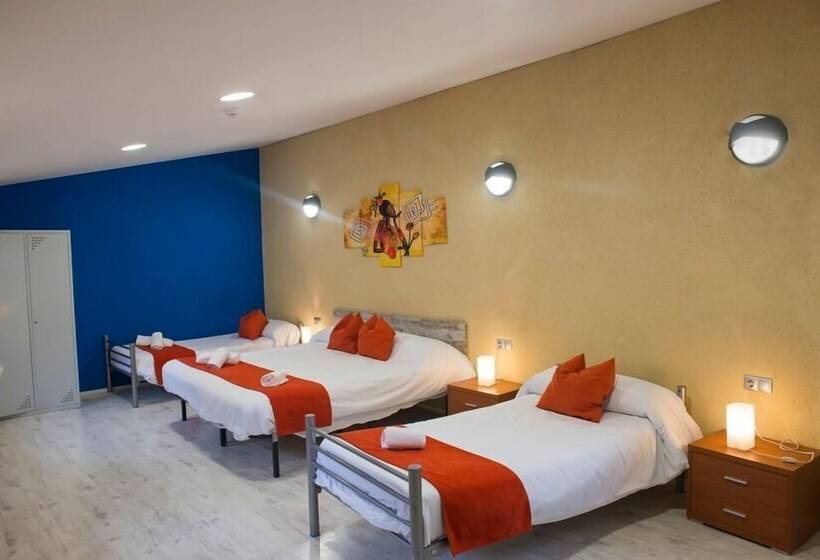 ユースホステル Casa Del Cigroner