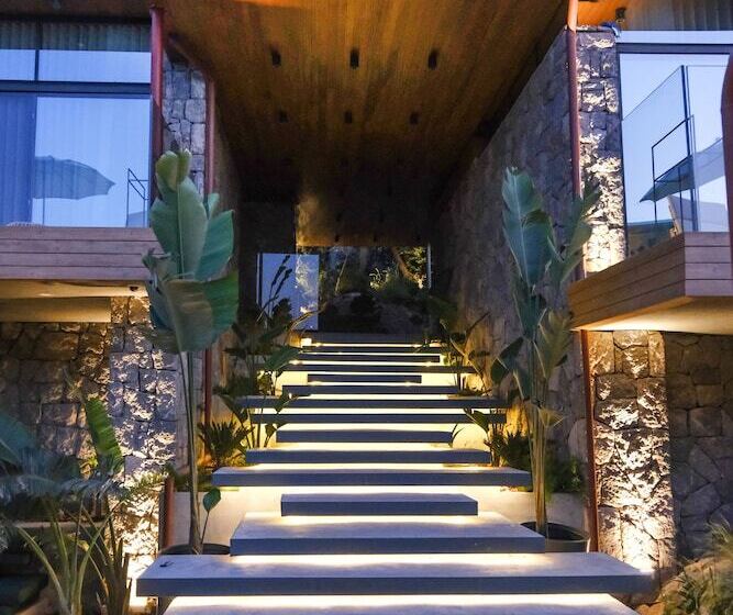 مبيت وإفطار Birdcage 33 Hotel   Adult Only