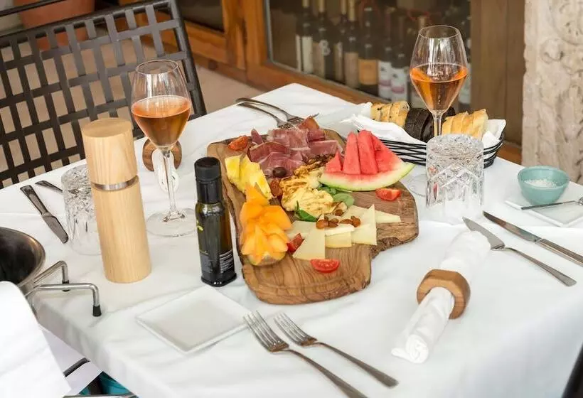 ベッドアンドブレックファースト Makarun Heritage Rooms