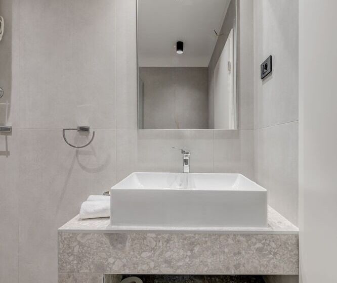 تختخواب و صبحانه Makarun Heritage Rooms