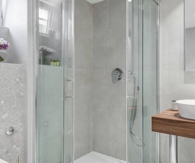 تختخواب و صبحانه Makarun Heritage Rooms