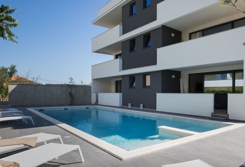 تختخواب و صبحانه Mirabilis Residence Ii