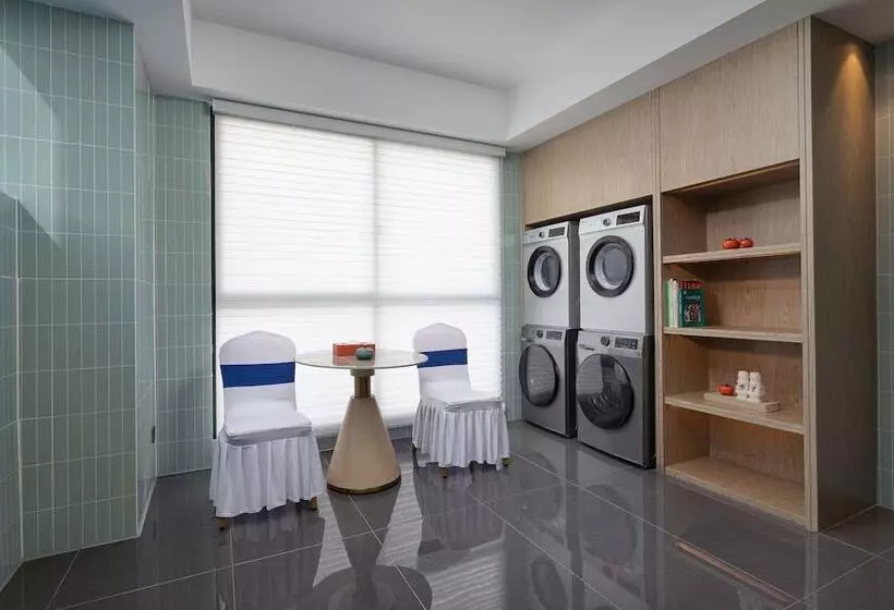 Days Hotel By Wyndham Chenzhou Beihu