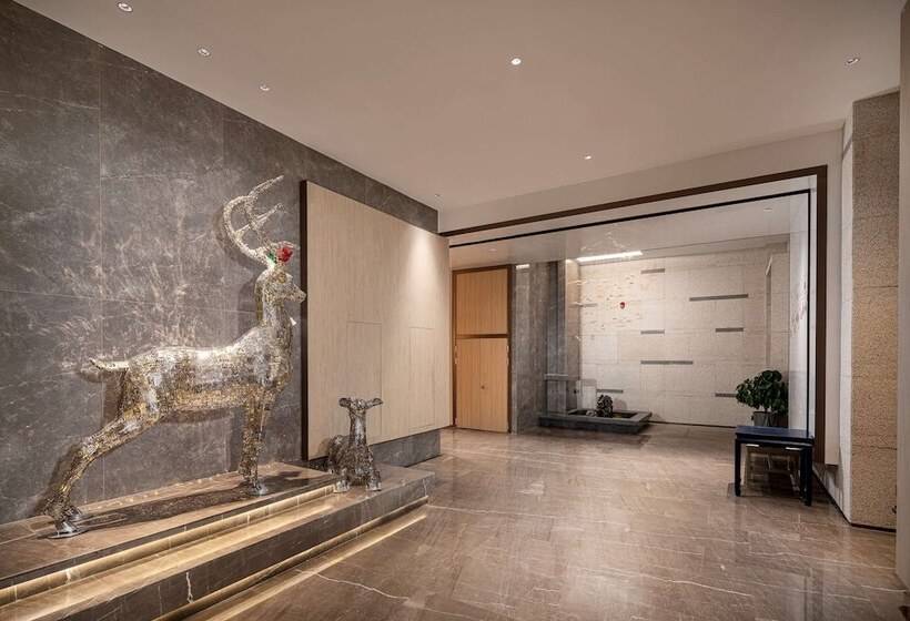 Days Hotel By Wyndham Chenzhou Beihu