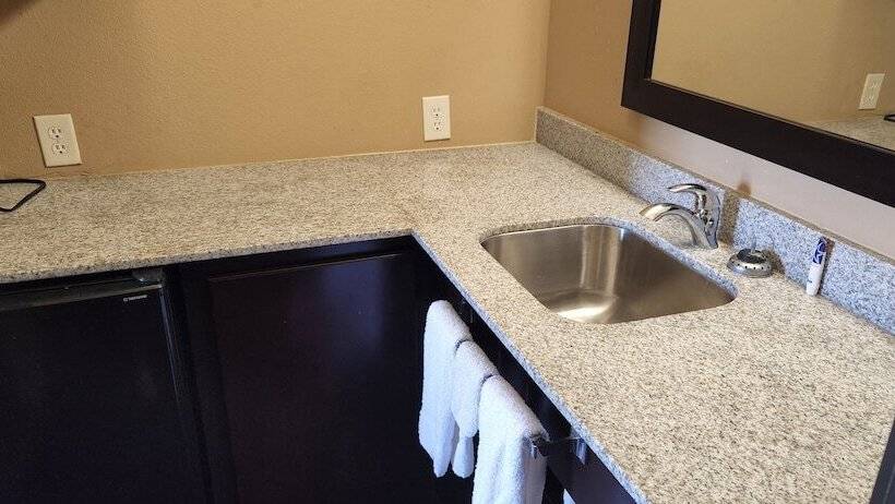 ホテル All Seasons Inn And Suites