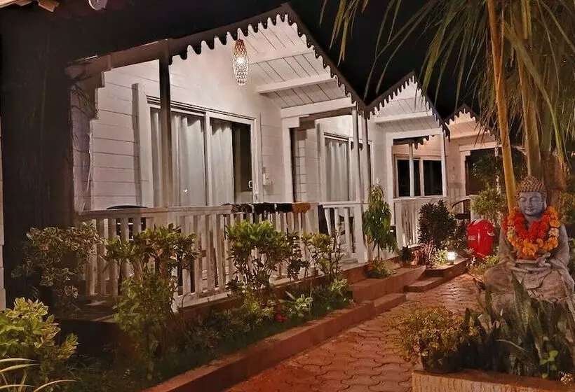 Hotel Jp Resort