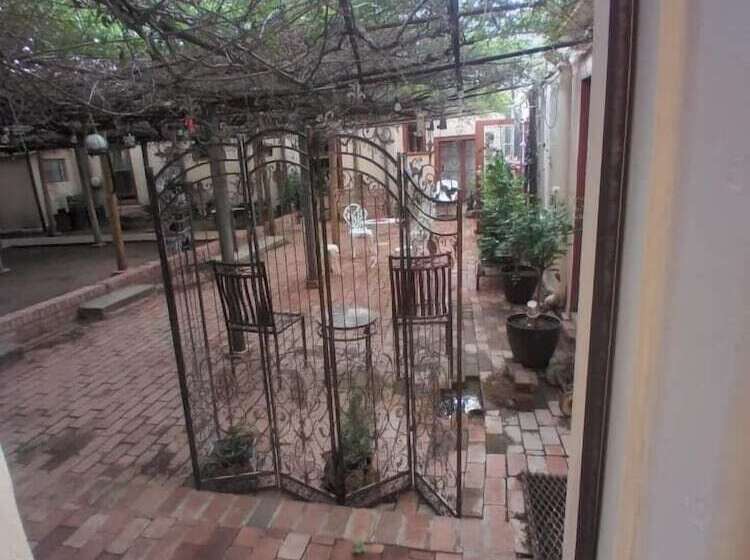 酒店 Katie S Cozy Suites