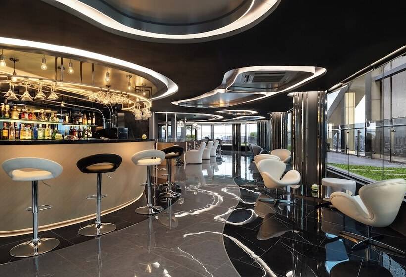 בית מלון כפרי Oakwood Suites Tiwanon Bangkok