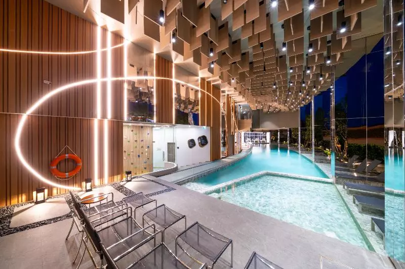 هتل Oakwood Suites Tiwanon Bangkok