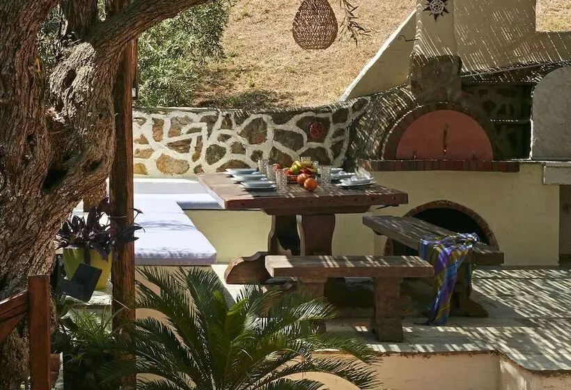 ホテル Skiathos Ira