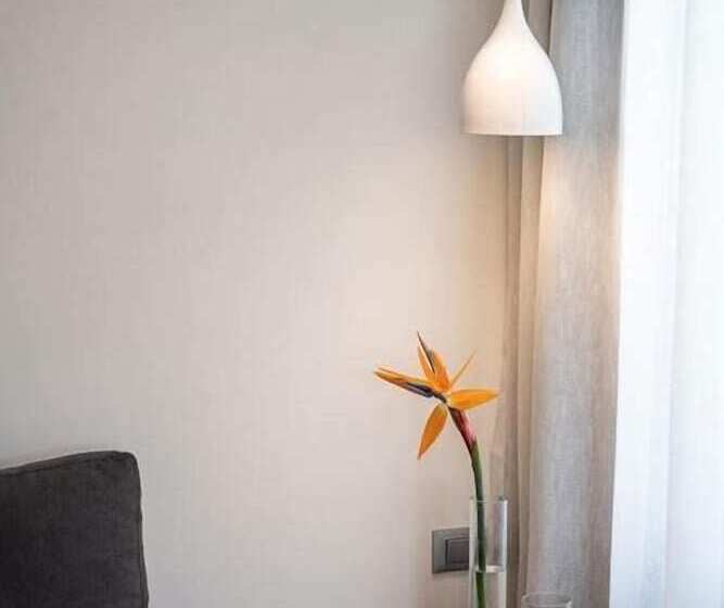 هتل Stellina Village