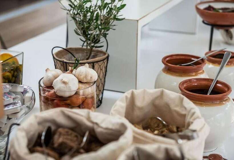 هتل Stellina Village