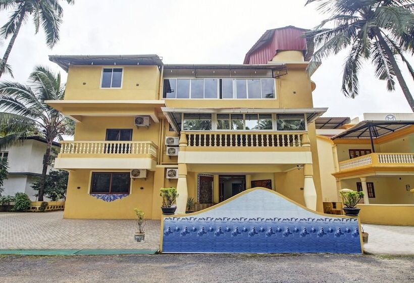 Hotel Treebo Majestic Palms, 2 Km From Colva Beach