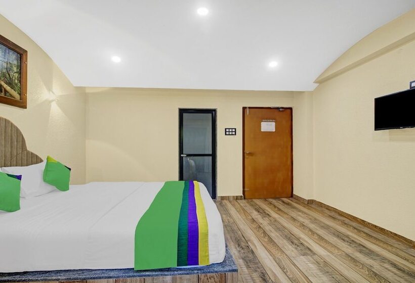 Hotel Treebo Majestic Palms, 2 Km From Colva Beach