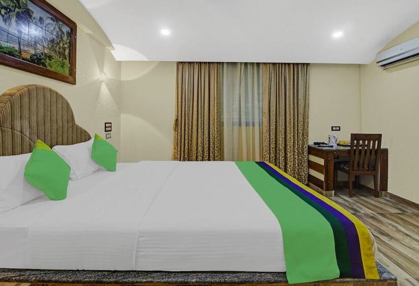 Hotel Treebo Majestic Palms, 2 Km From Colva Beach