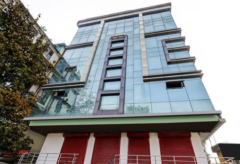 Hotel Treebo Spring Brook