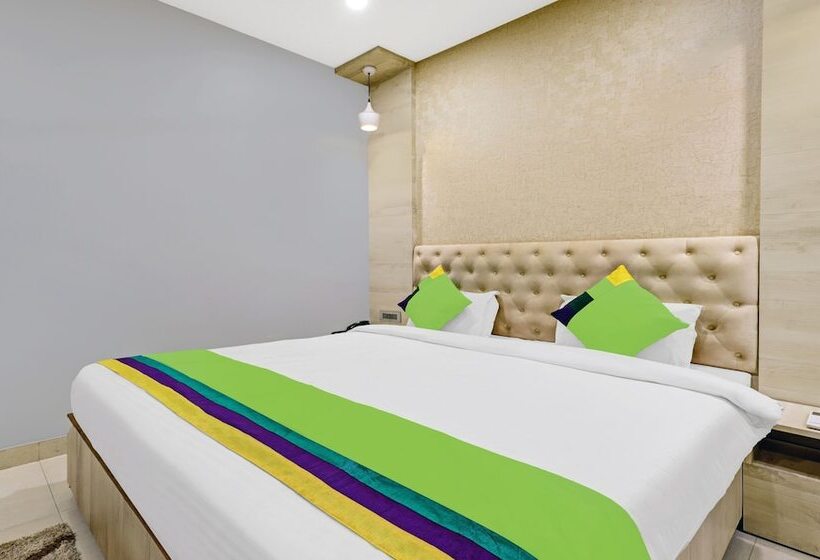 Hotel Treebo Spring Brook