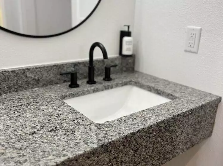 Motelli Cashmere Inn