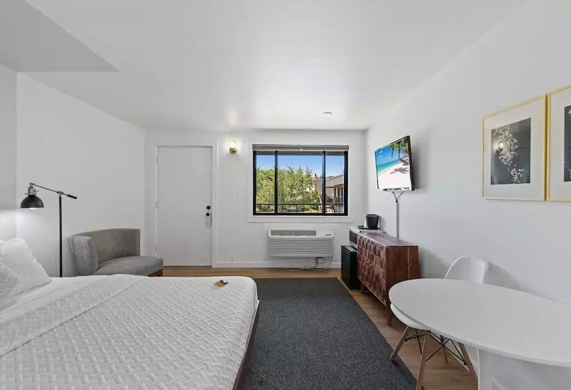 Motelli Cashmere Inn