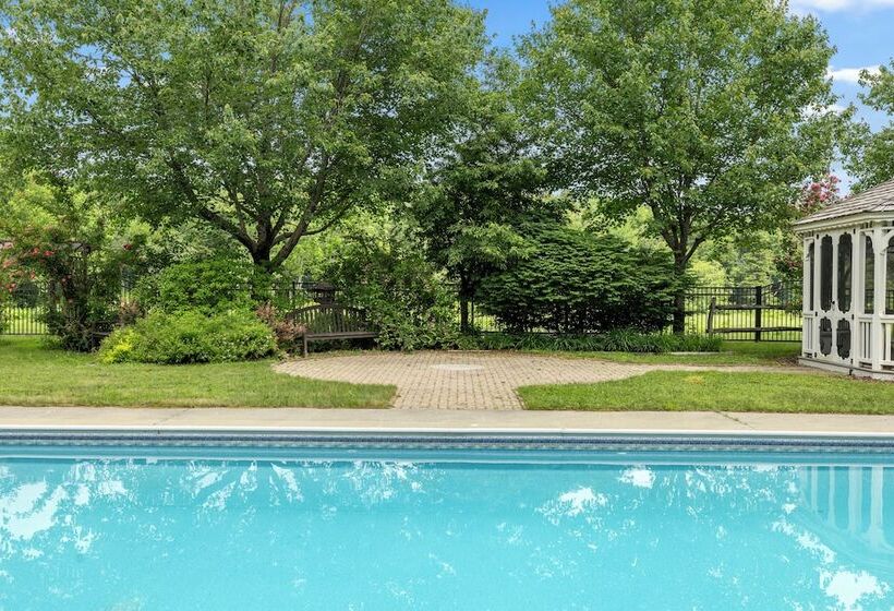 モーテル Mountaineer Inn