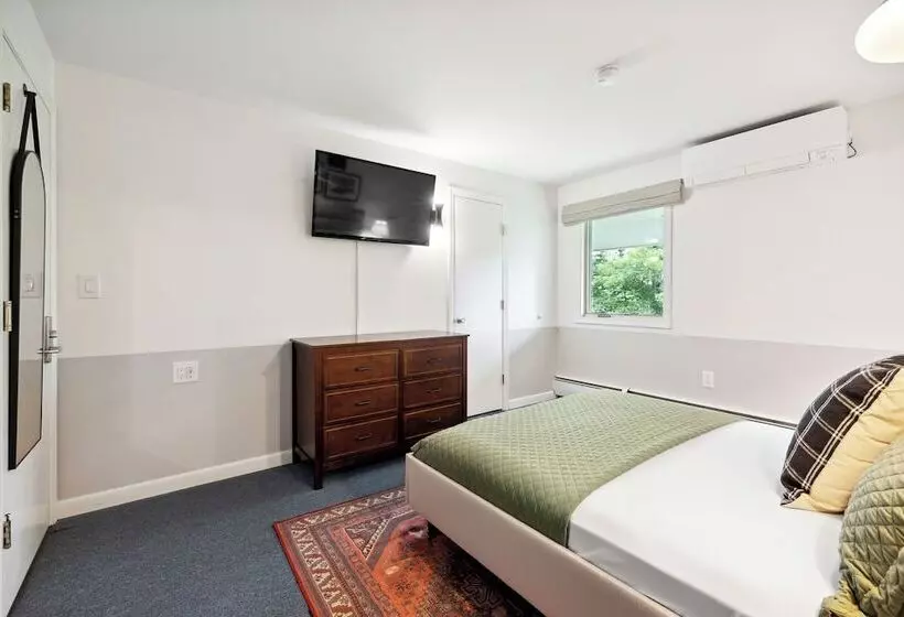 Motelli Mountaineer Inn