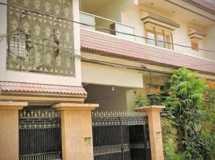 ペンション Jannat Guest House Hyd