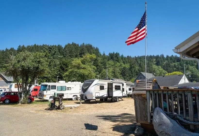 Raines Resort Cabins & Rv