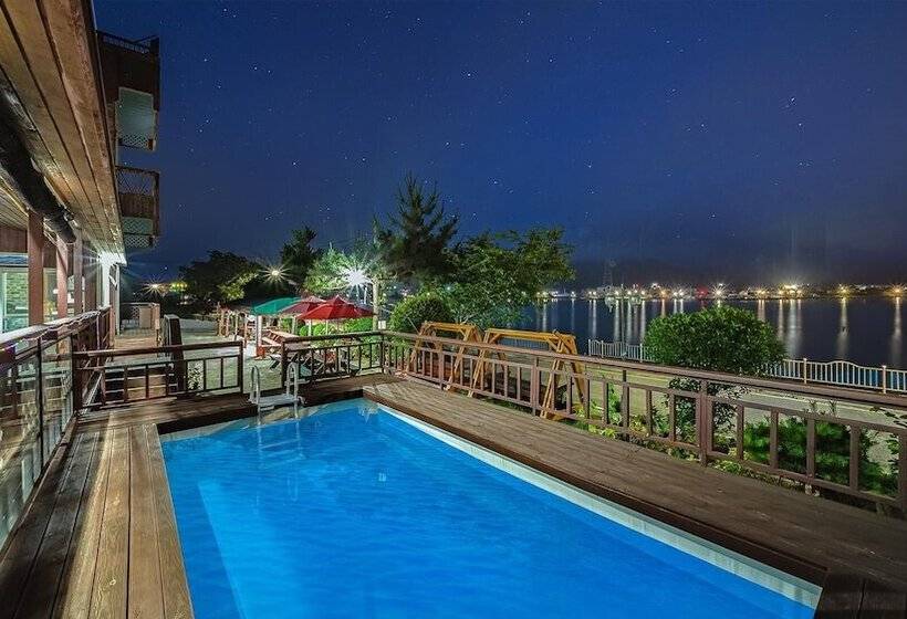 Tongyeong Hwanggeumbada Pension