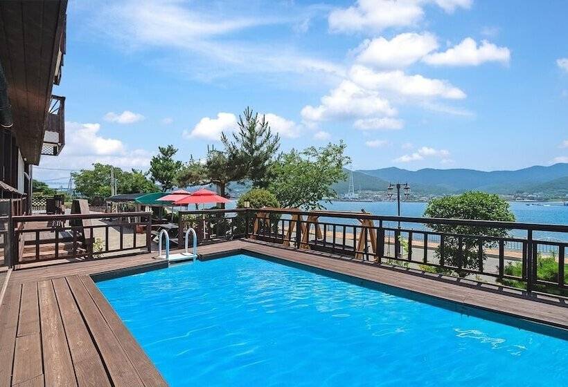 Tongyeong Hwanggeumbada Pension