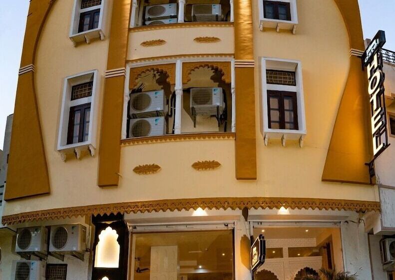 Общежитие Ostelzz By Uddhav Vilas