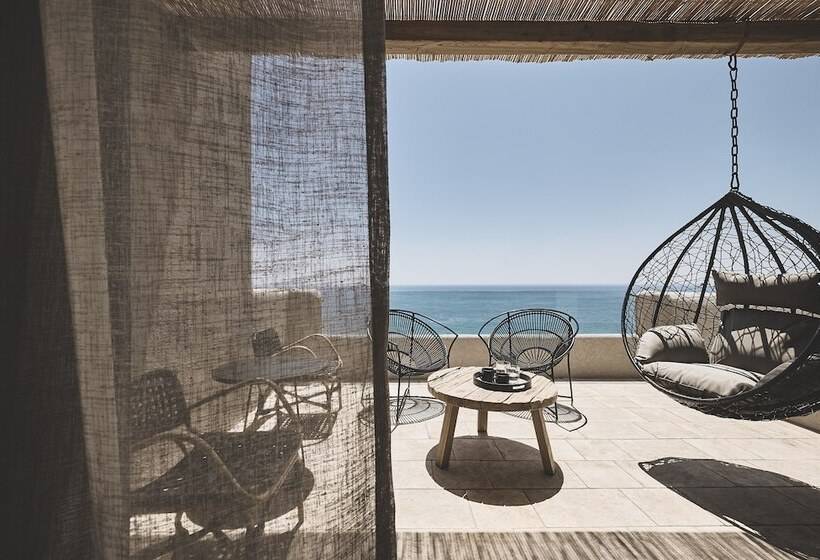 민박 Noma Milos   Delmar Collection